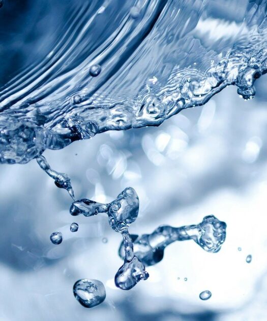 Znaczenie kontroli jakości wody demineralizowanej w laboratorium